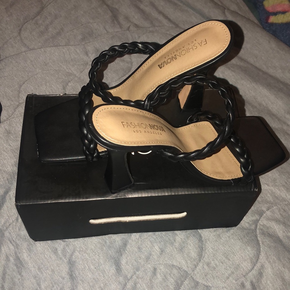 Fashion nova heels 8.5 women